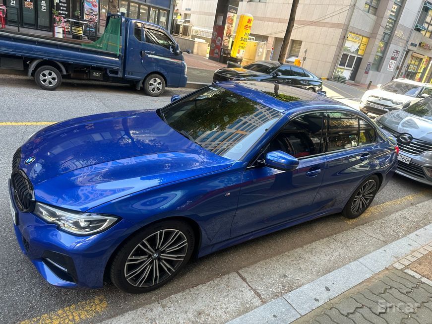 BMW 3 Series - фото 0