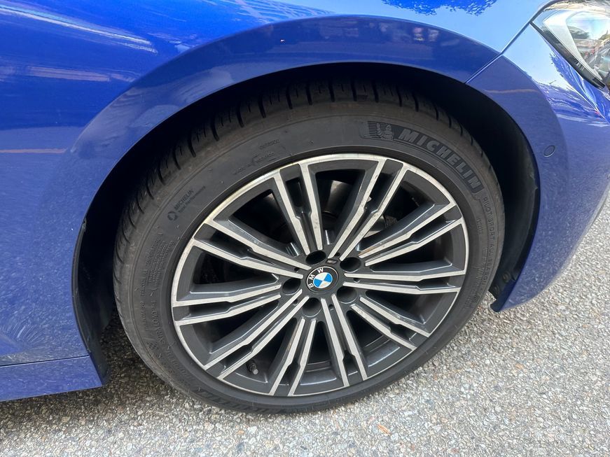 BMW 3 Series - фото 4