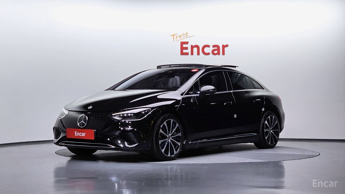 Mercedes-Benz EQE - фото 0