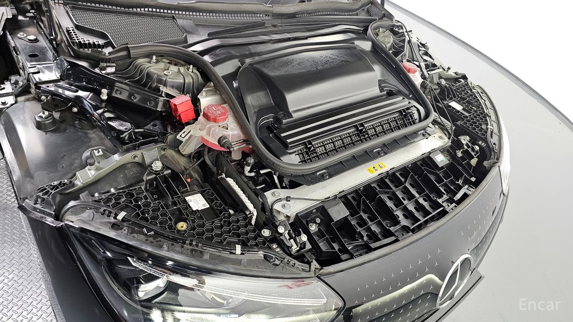 Mercedes-Benz EQE - фото 5