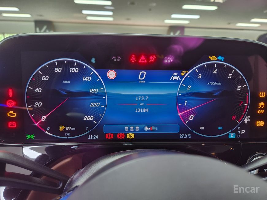 Mercedes-Benz E-Class - фото 2