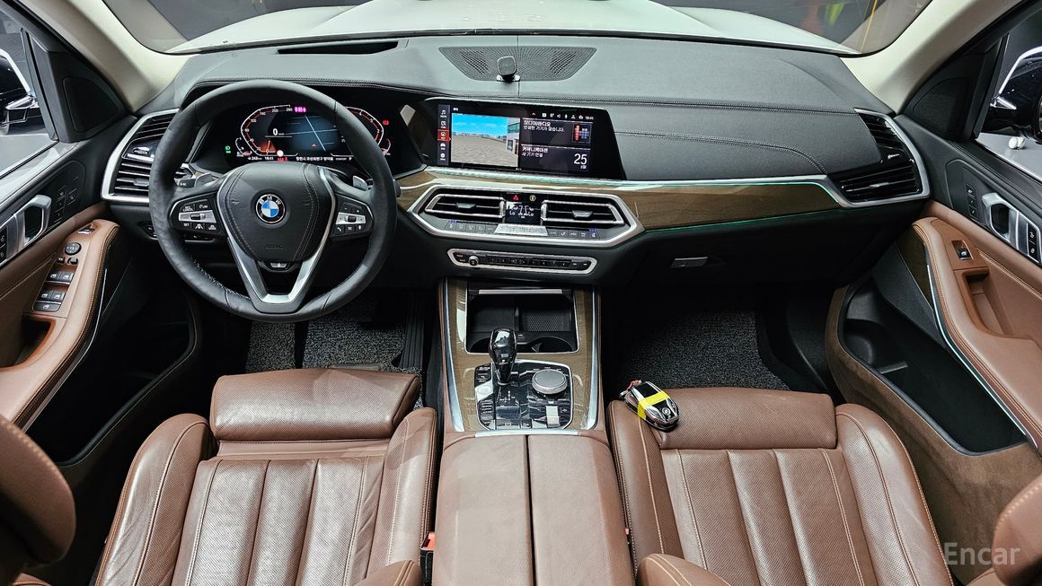 BMW X5 - фото 6