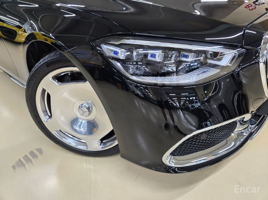 Mercedes-Benz S-Class - фото 1