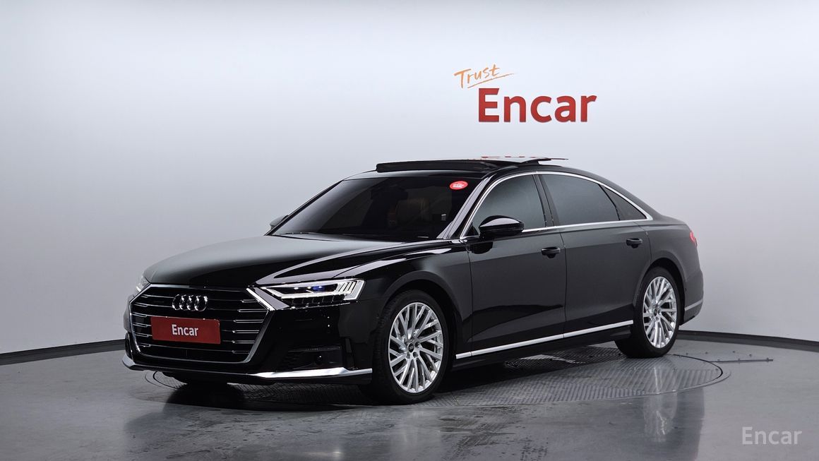 Audi A8 - фото 0