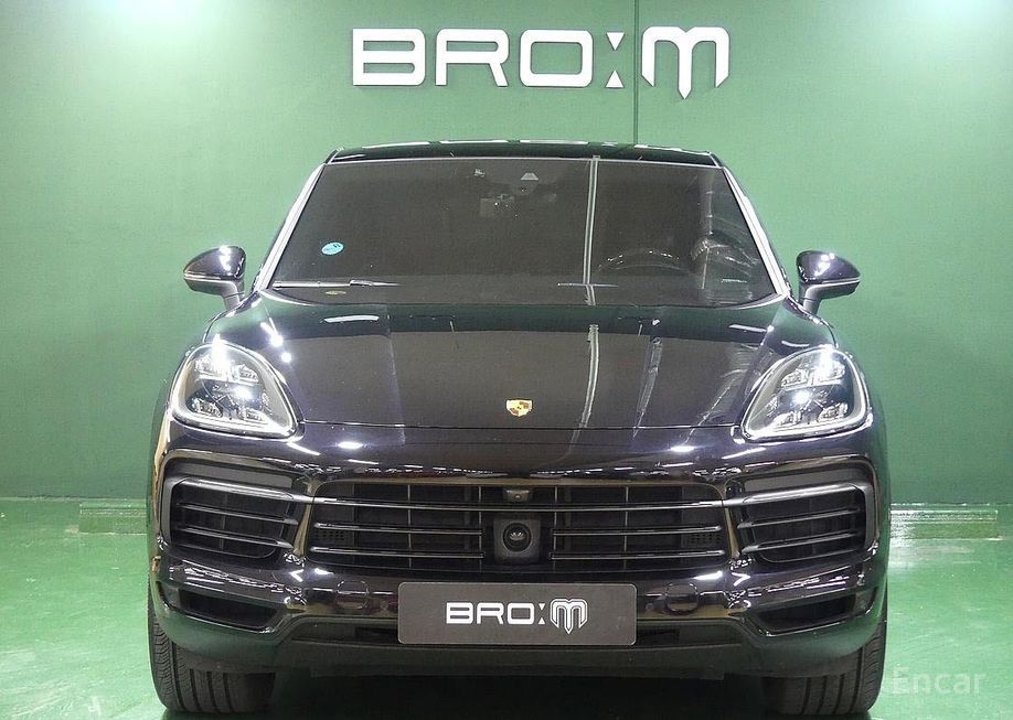 Porsche Cayenne - фото 0