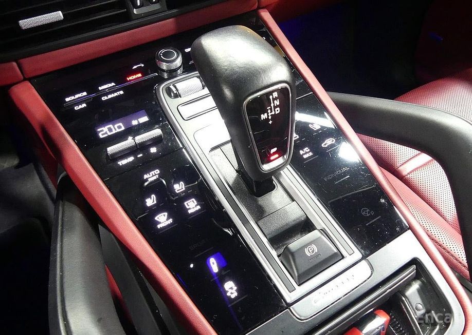 Porsche Cayenne - фото 5