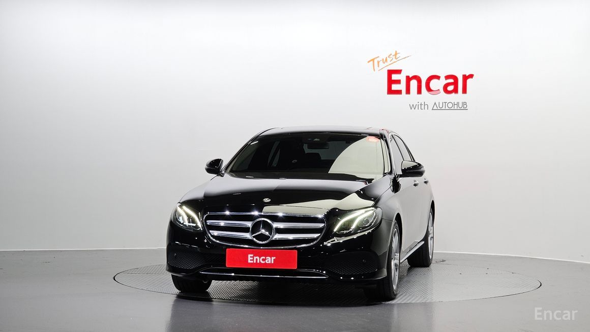 Mercedes-Benz E-Class - фото 2