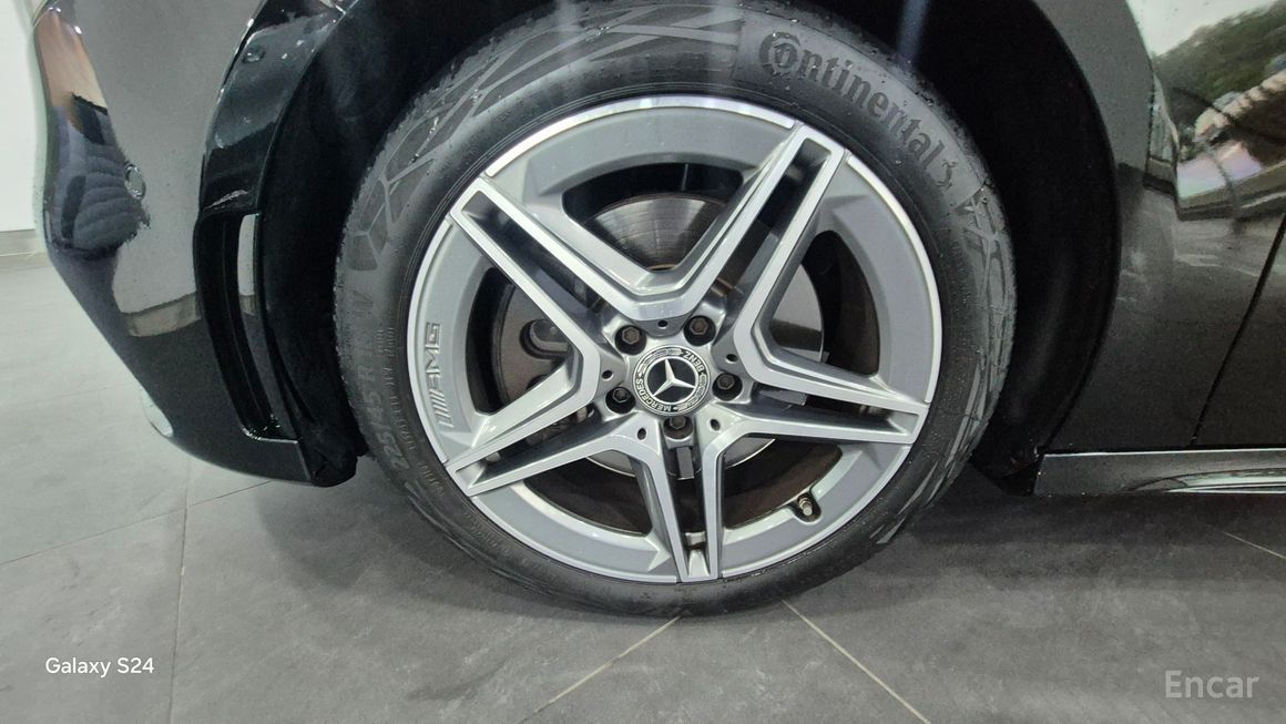 Mercedes-Benz A-Class - фото 4