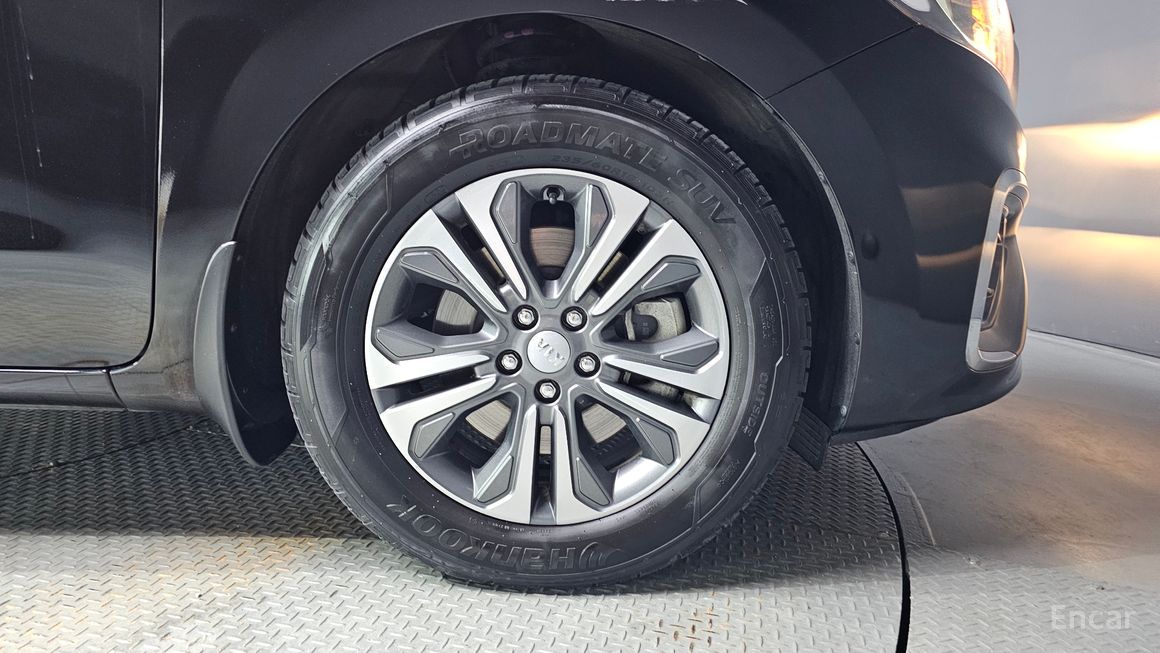 Kia Carnival - фото 4