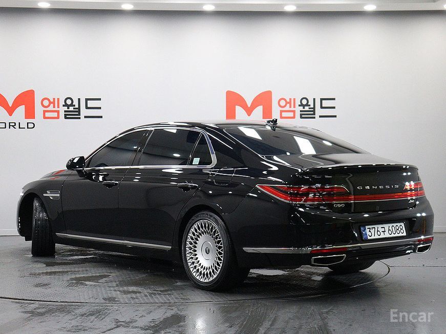 Genesis G90 - фото 3