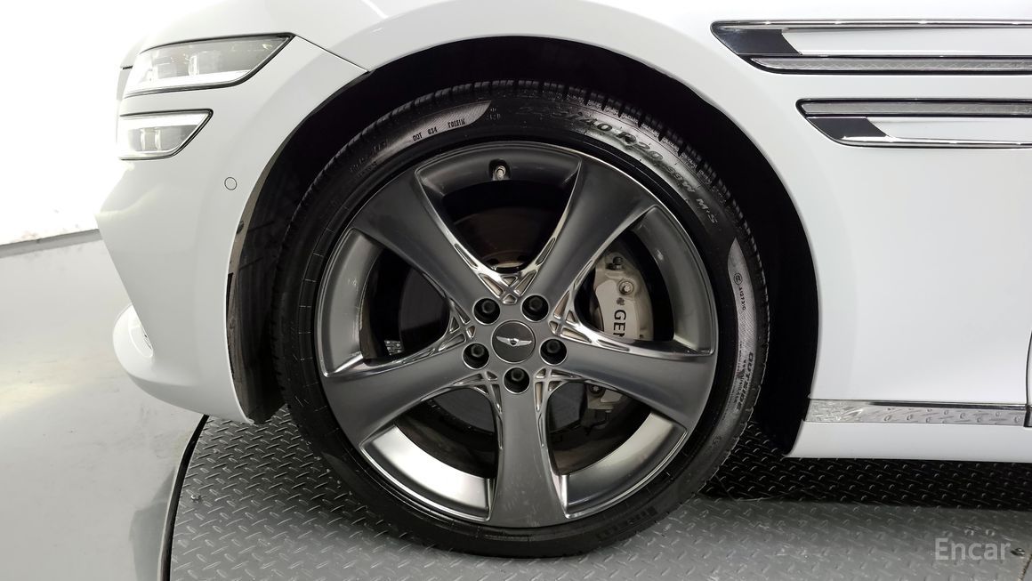 Genesis G80 - фото 4