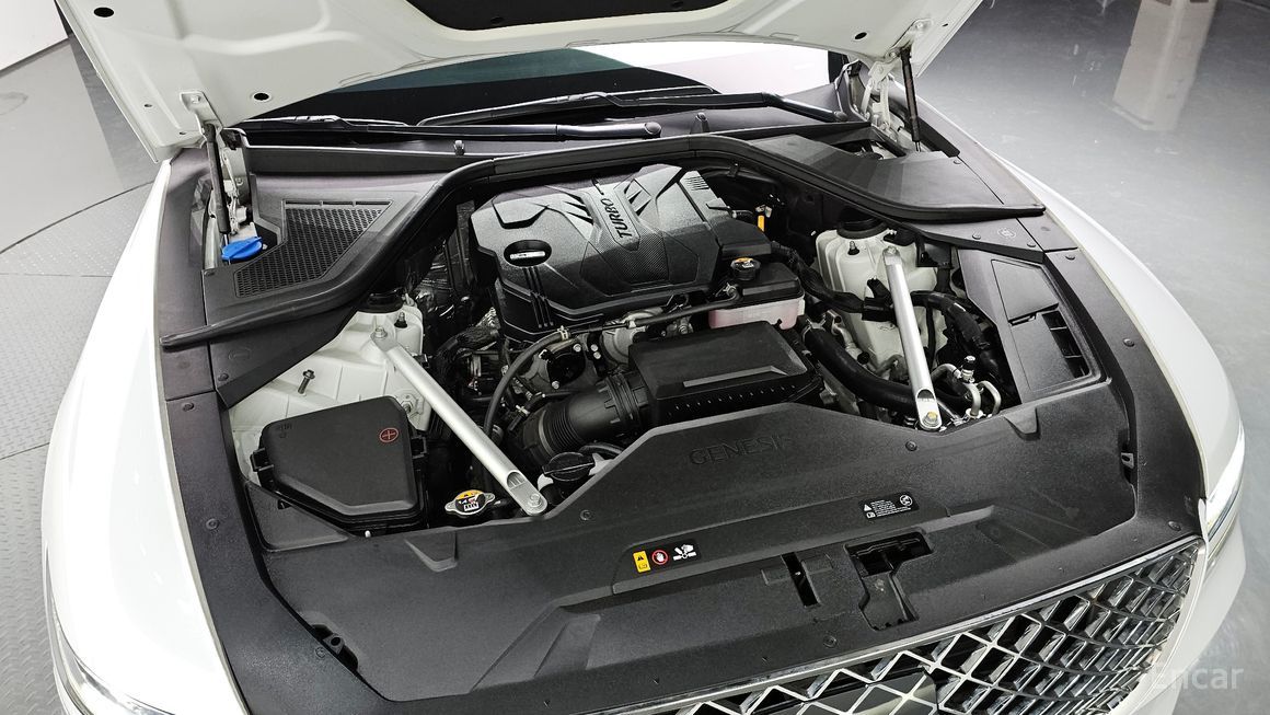 Genesis G80 - фото 5