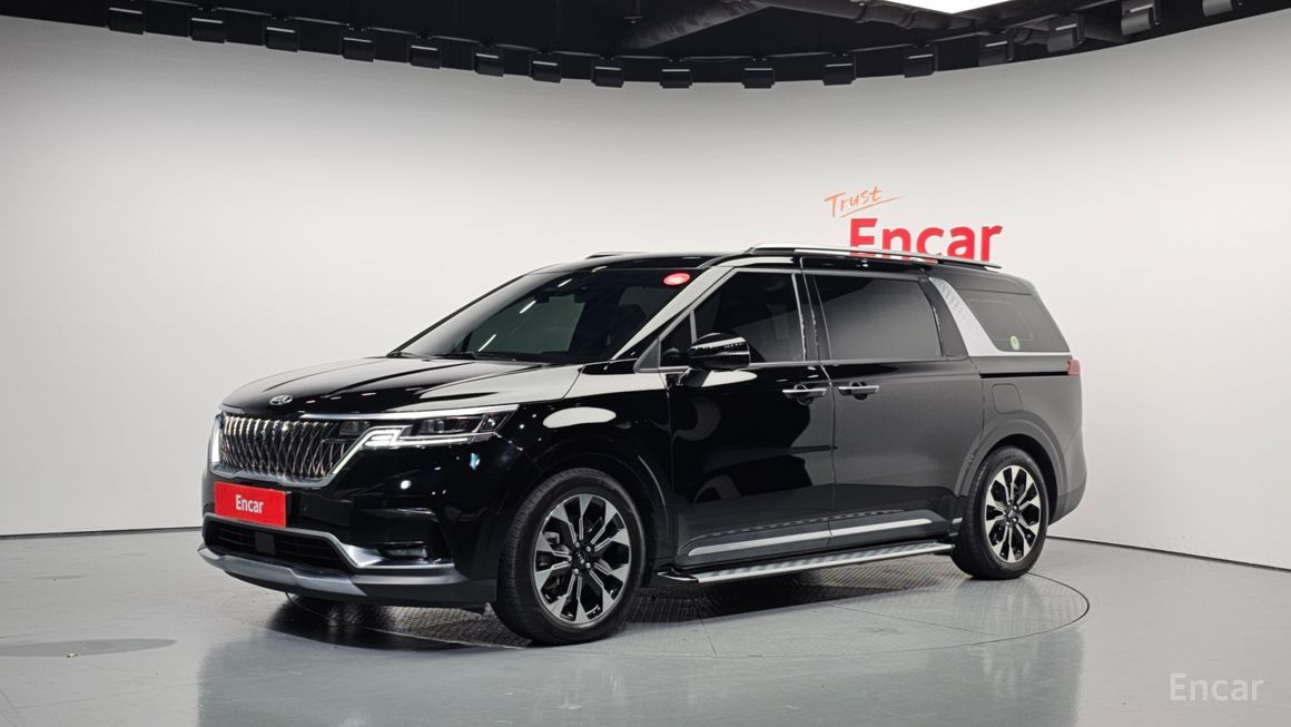 Kia Carnival - фото 0