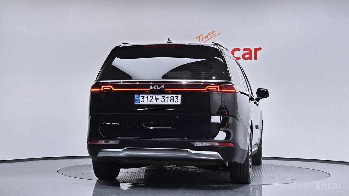 Kia Carnival - фото 3