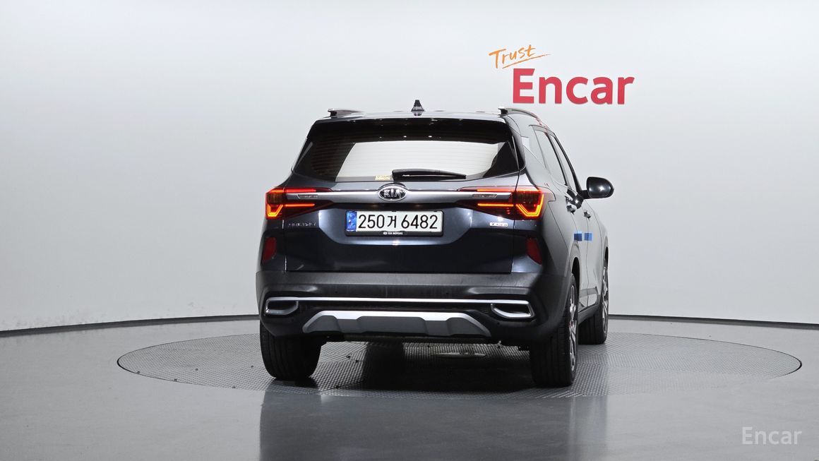 Kia Seltos - фото 3