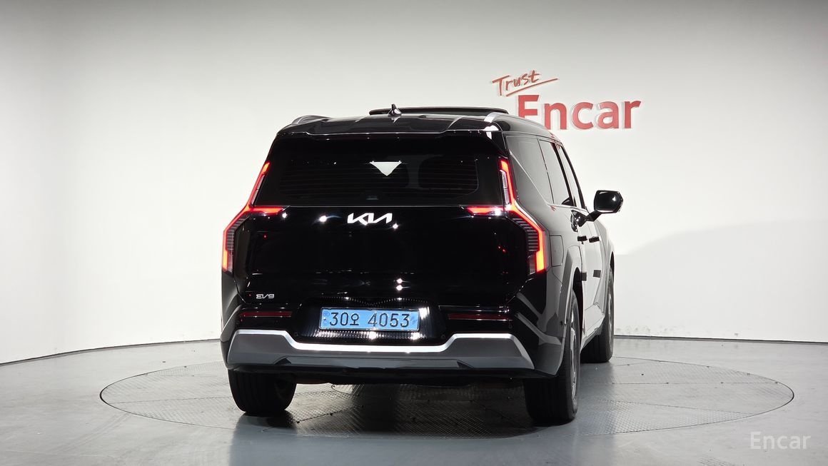 Kia EV9 - фото 3