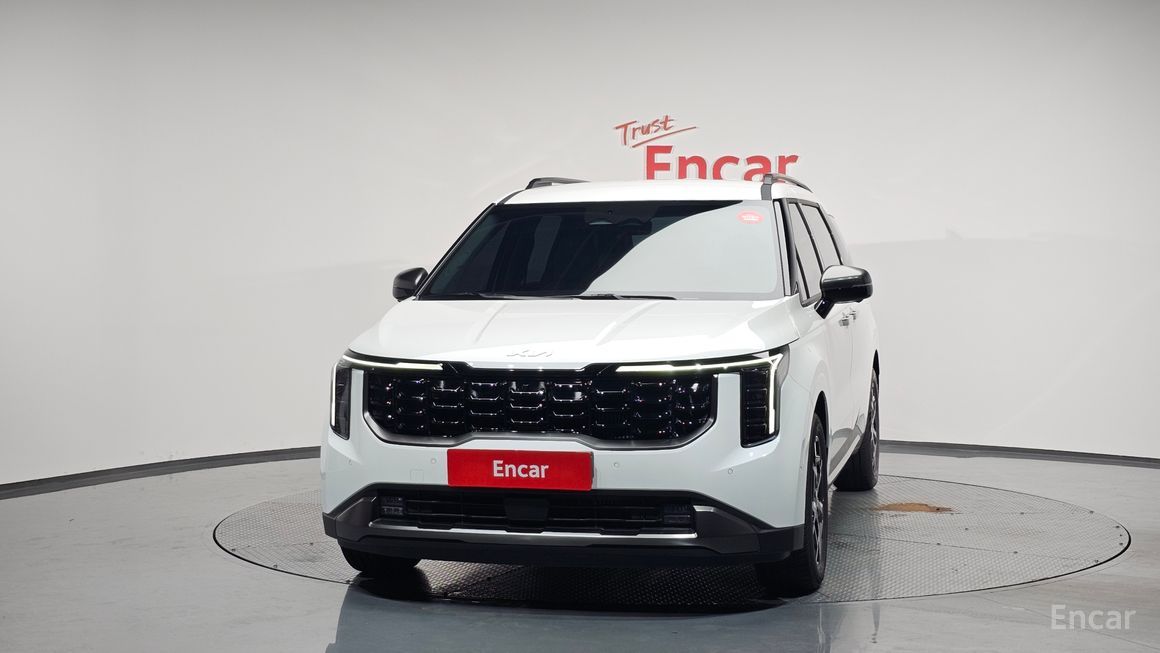 Kia Carnival - фото 2