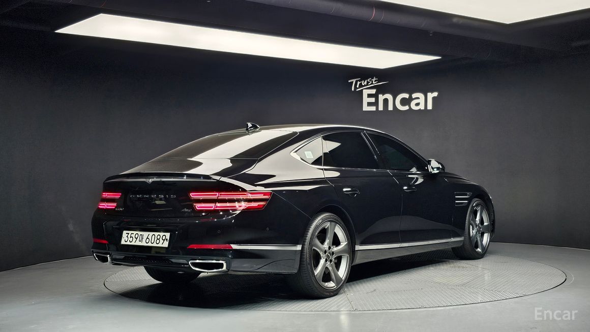 Genesis G80 - фото 1