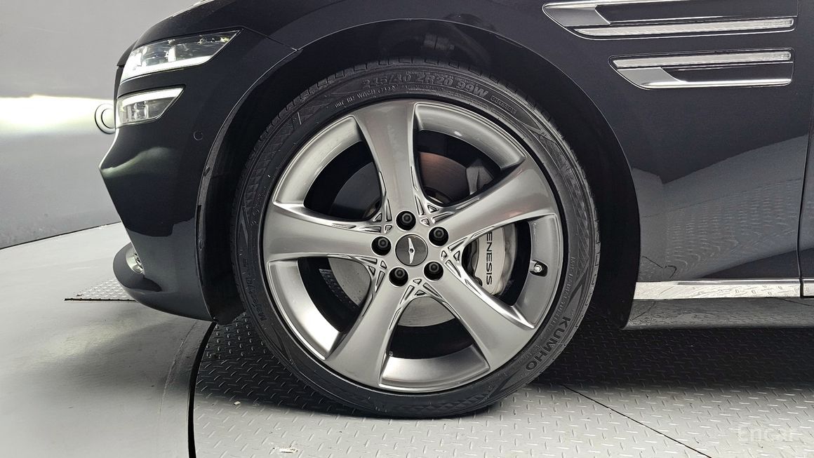 Genesis G80 - фото 4