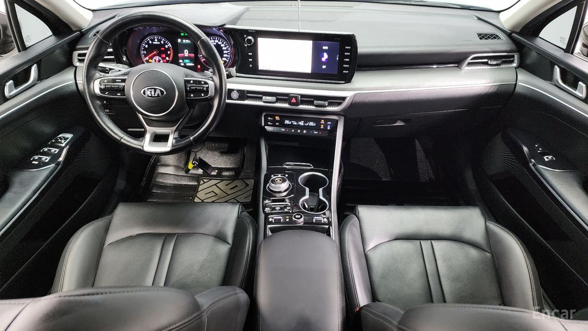 Kia K5 - фото 6