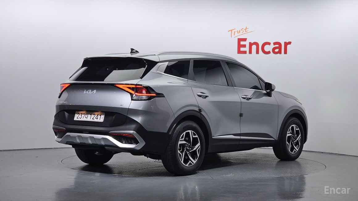 Kia Sportage - фото 1