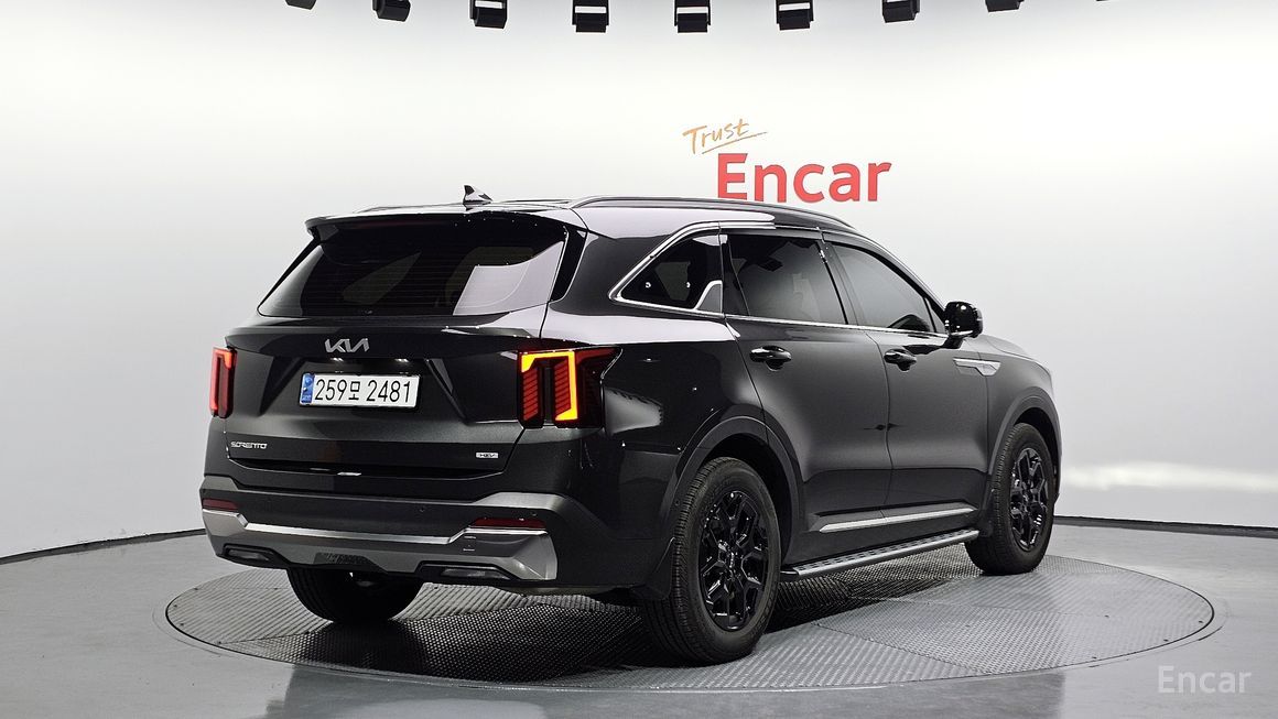 Kia Sorento - фото 1