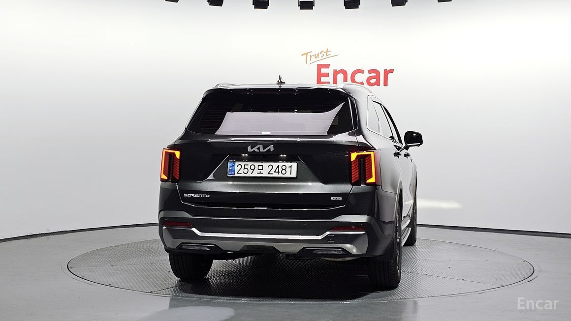 Kia Sorento - фото 3