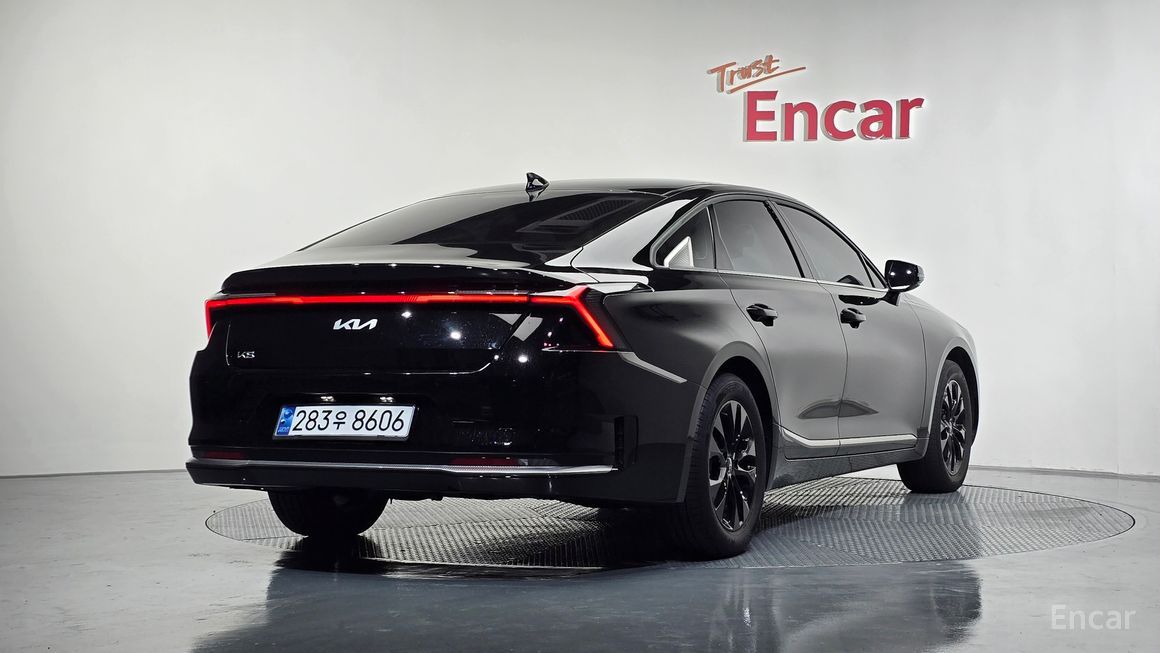 Kia K8 - фото 1