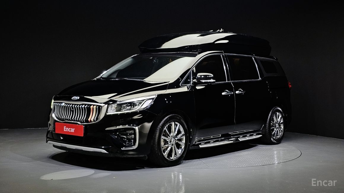 Kia Carnival - фото 0