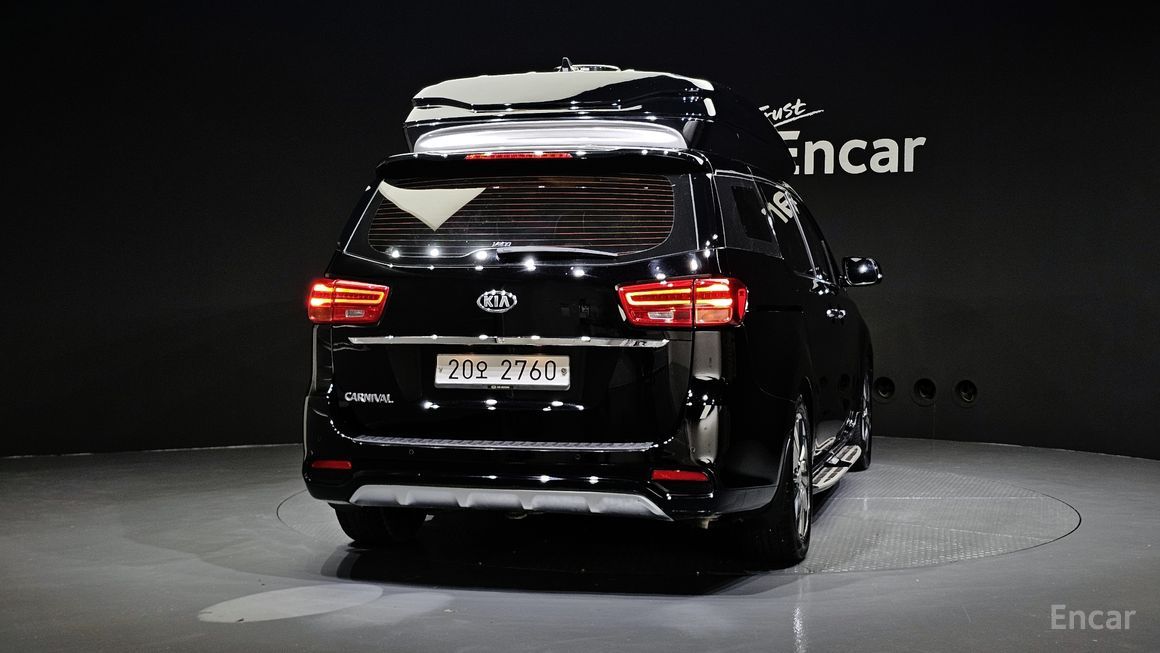 Kia Carnival - фото 3