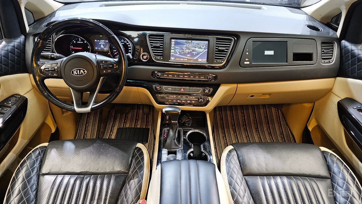 Kia Carnival - фото 6