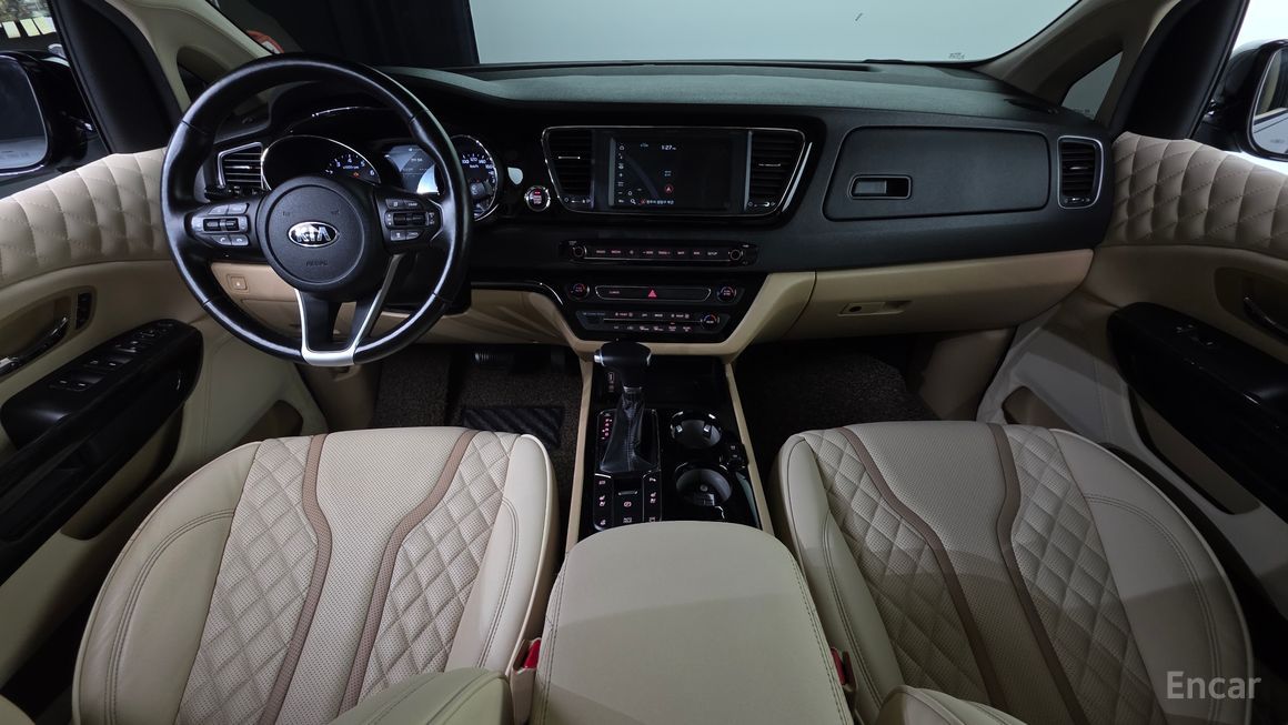 Kia Carnival - фото 6