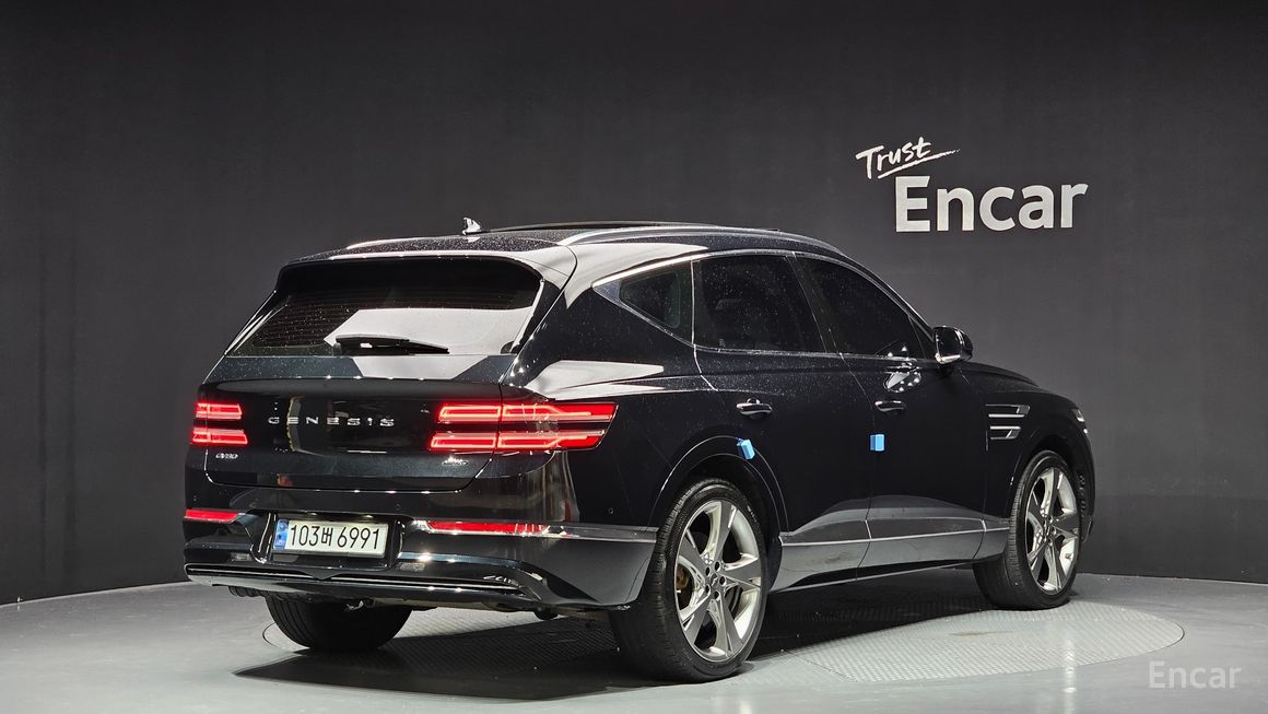 Genesis GV80 - фото 1