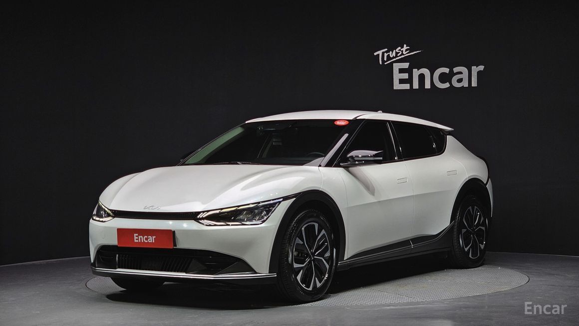 Kia EV6 - фото 0