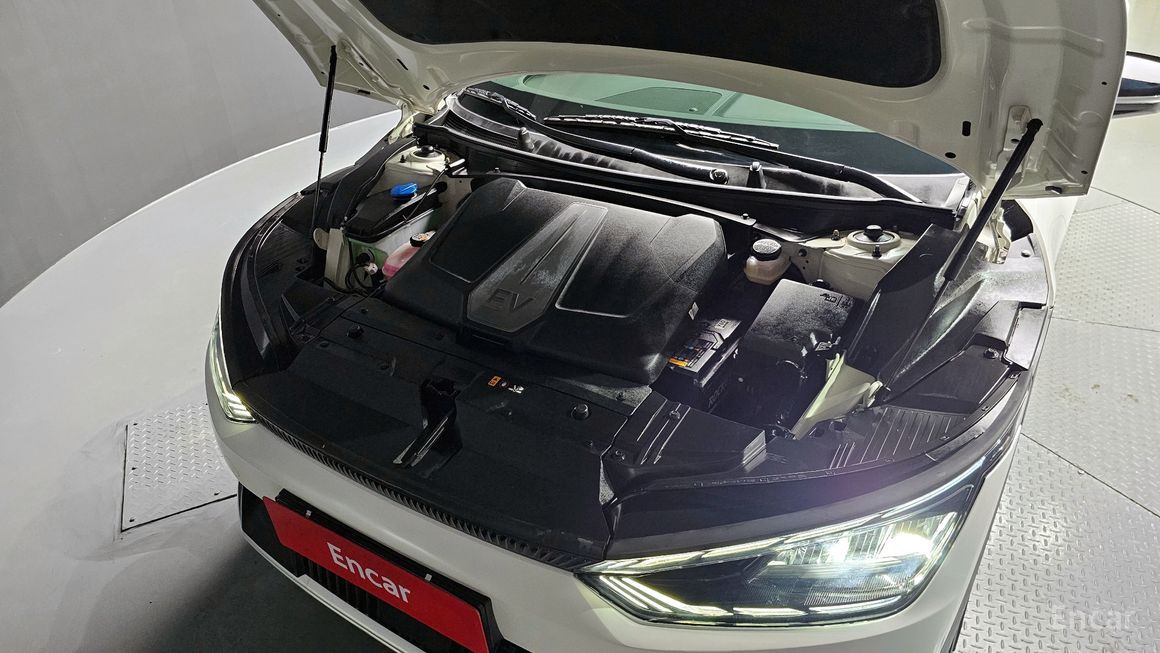 Kia EV6 - фото 5