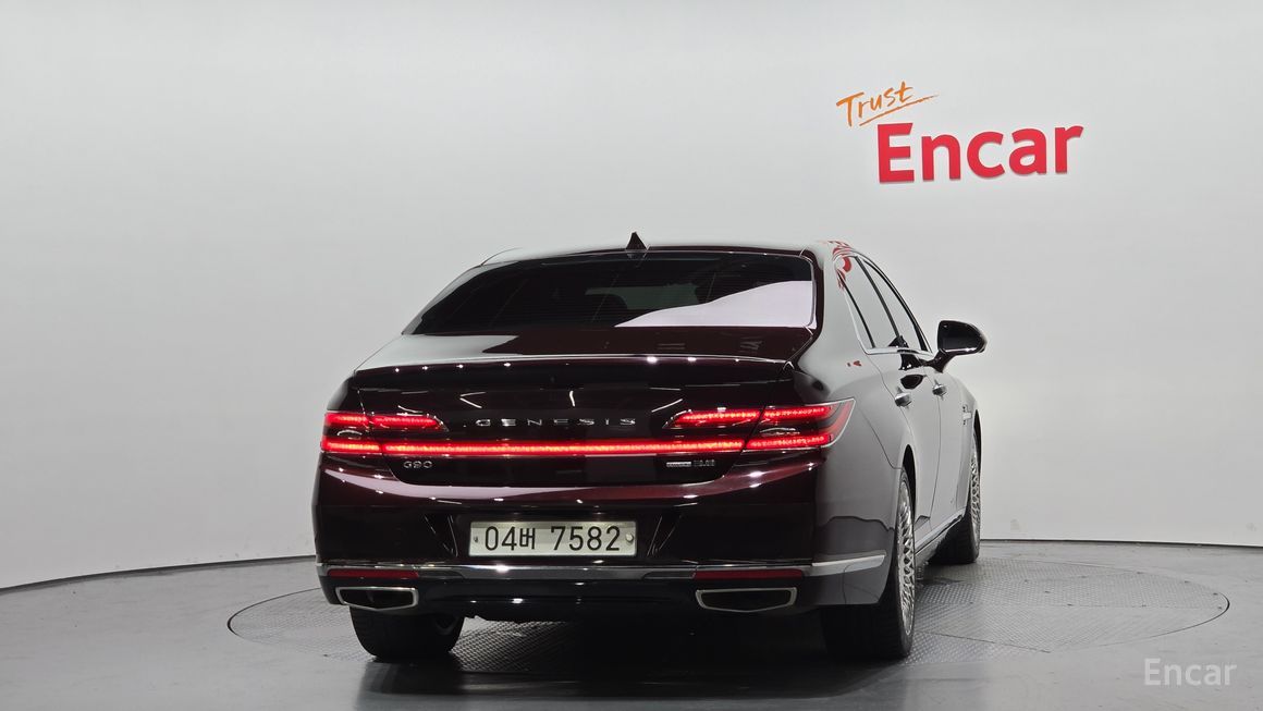 Genesis G90 - фото 3