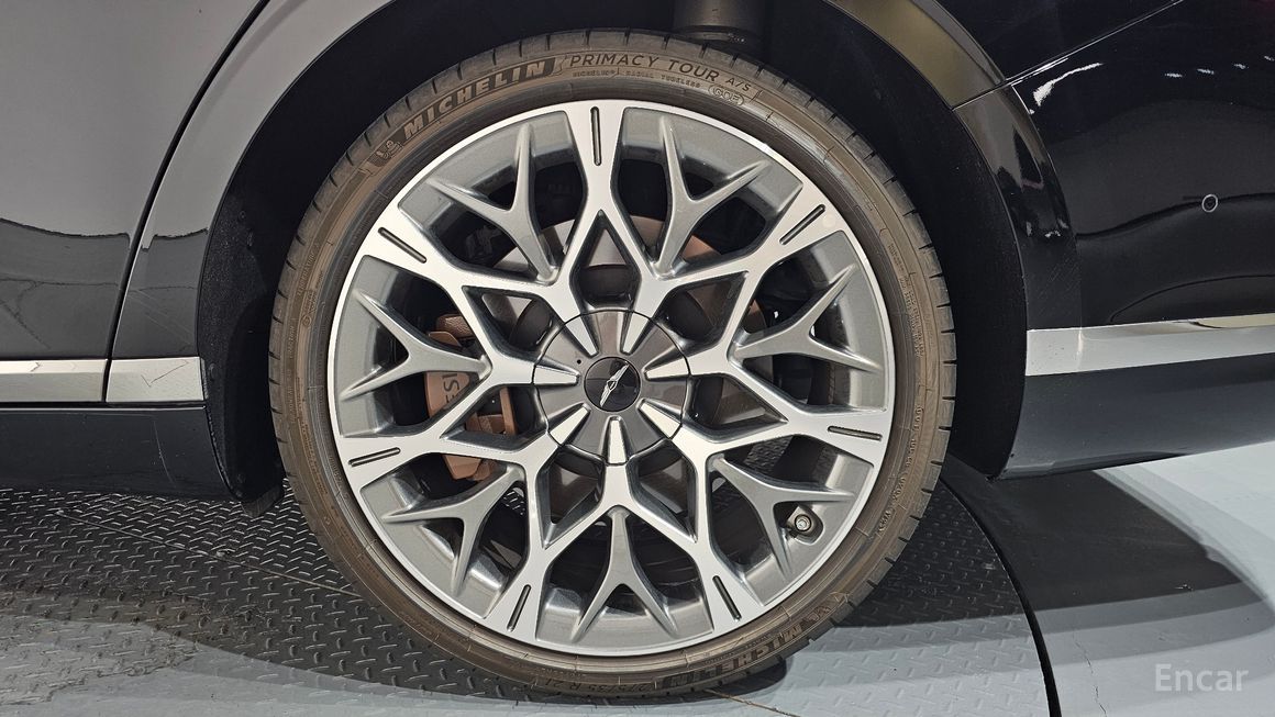 Genesis G90 - фото 4