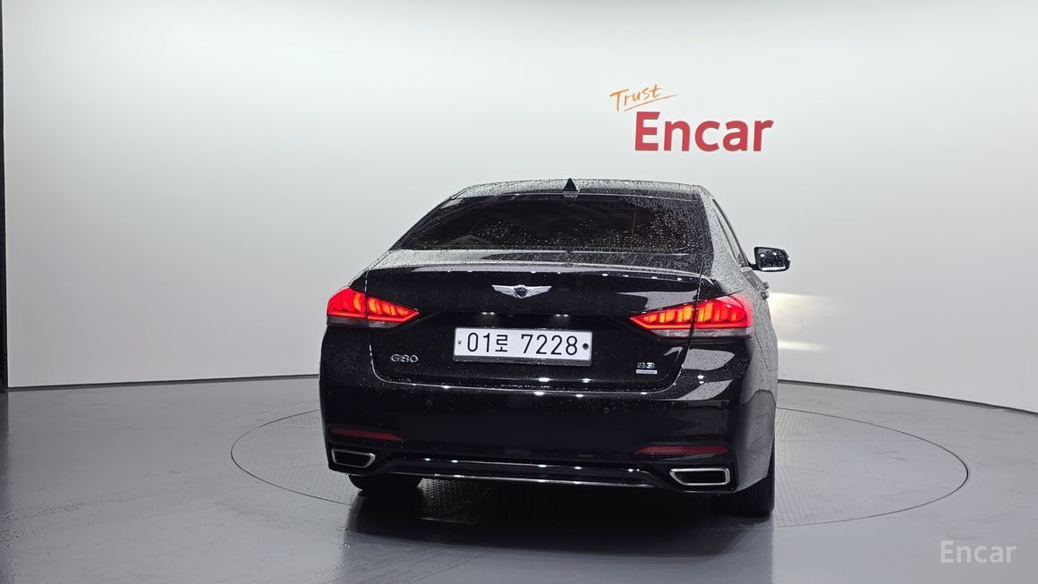 Genesis G80 - фото 3