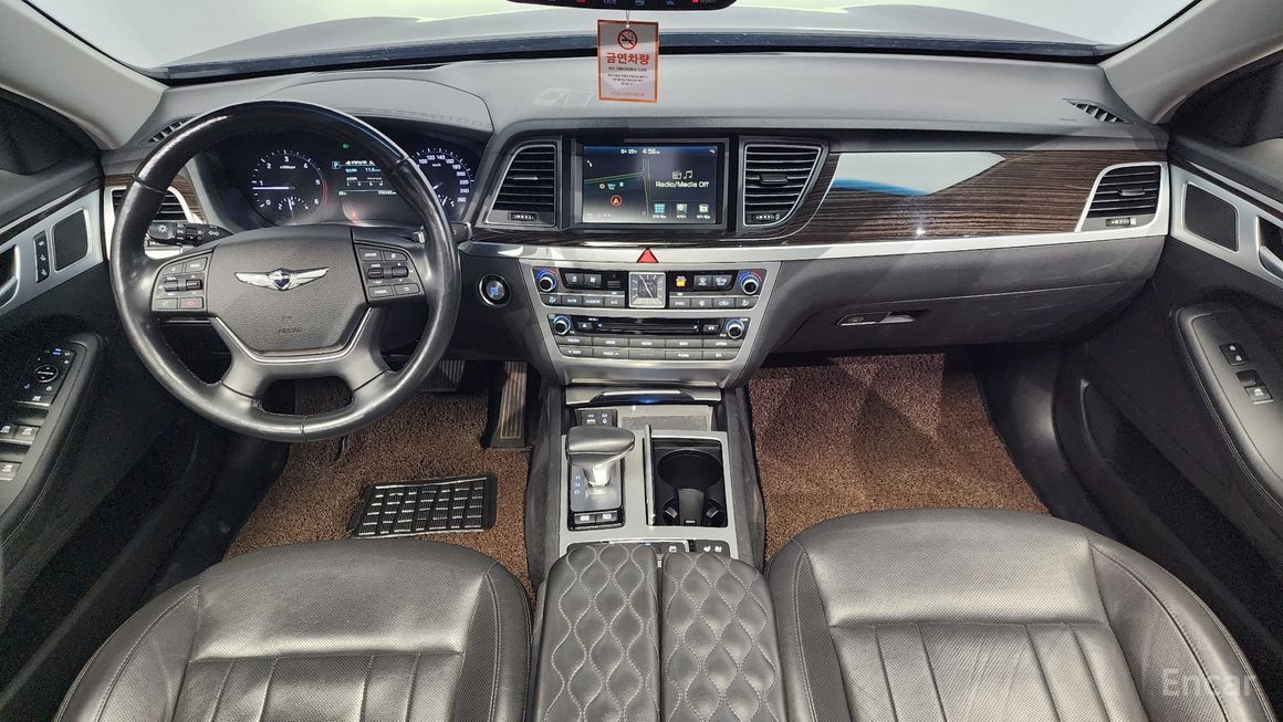 Genesis G80 - фото 6