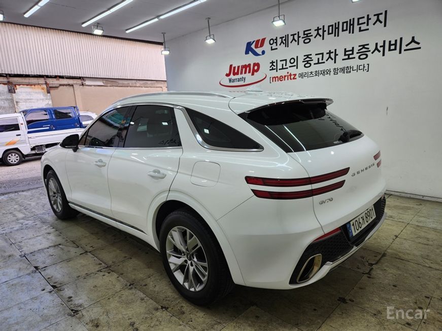 Genesis GV70 - фото 3