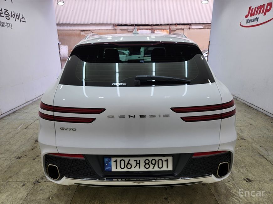 Genesis GV70 - фото 4