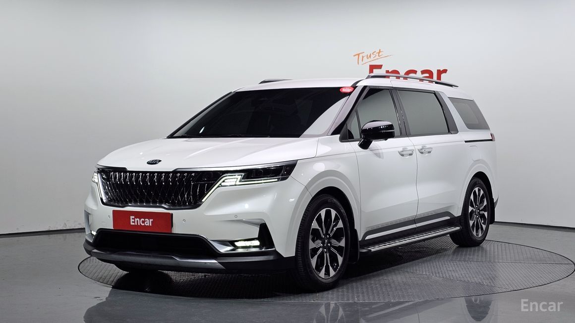 Kia Carnival - фото 0