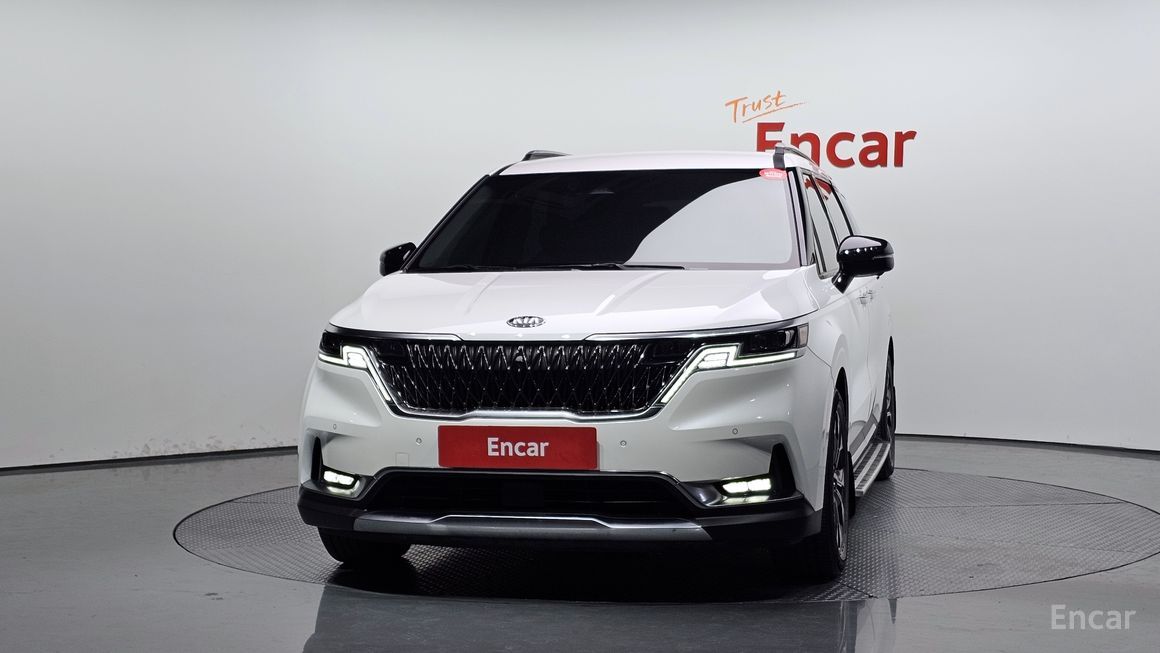 Kia Carnival - фото 2