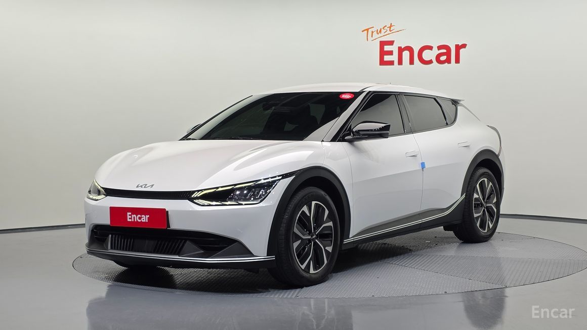 Kia EV6 - фото 0