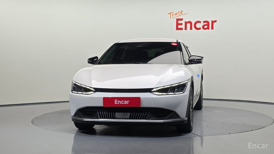 Kia EV6 - фото 2