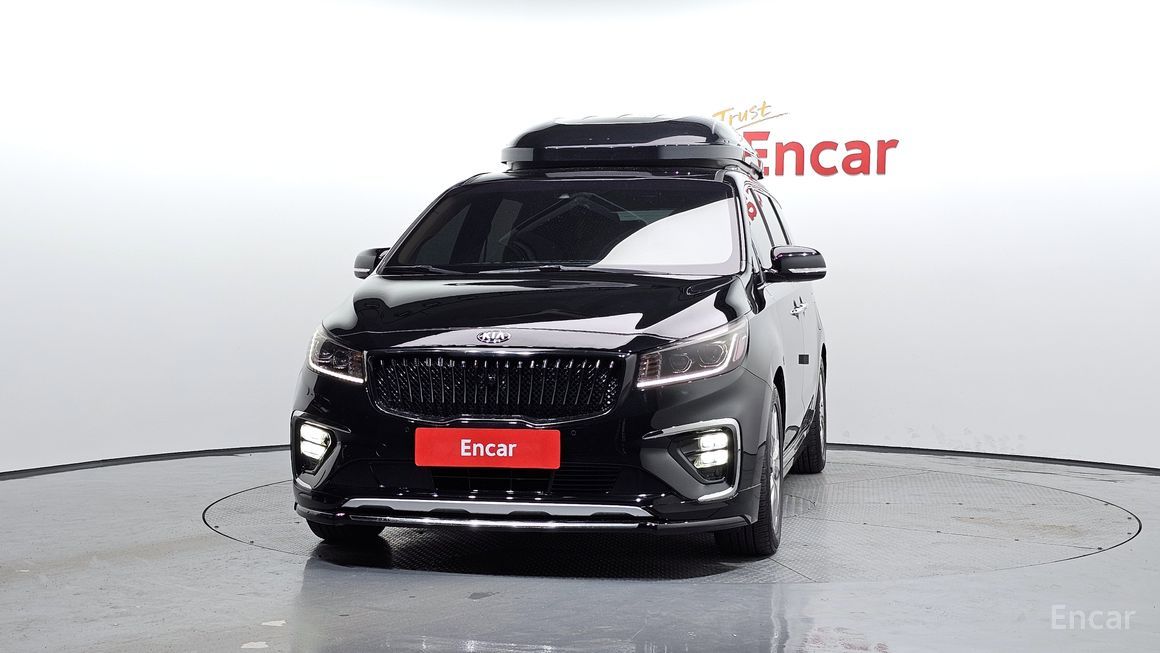 Kia Carnival - фото 2