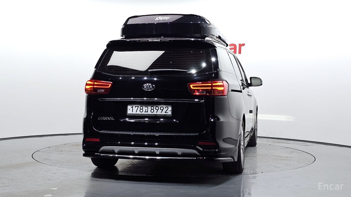 Kia Carnival - фото 3