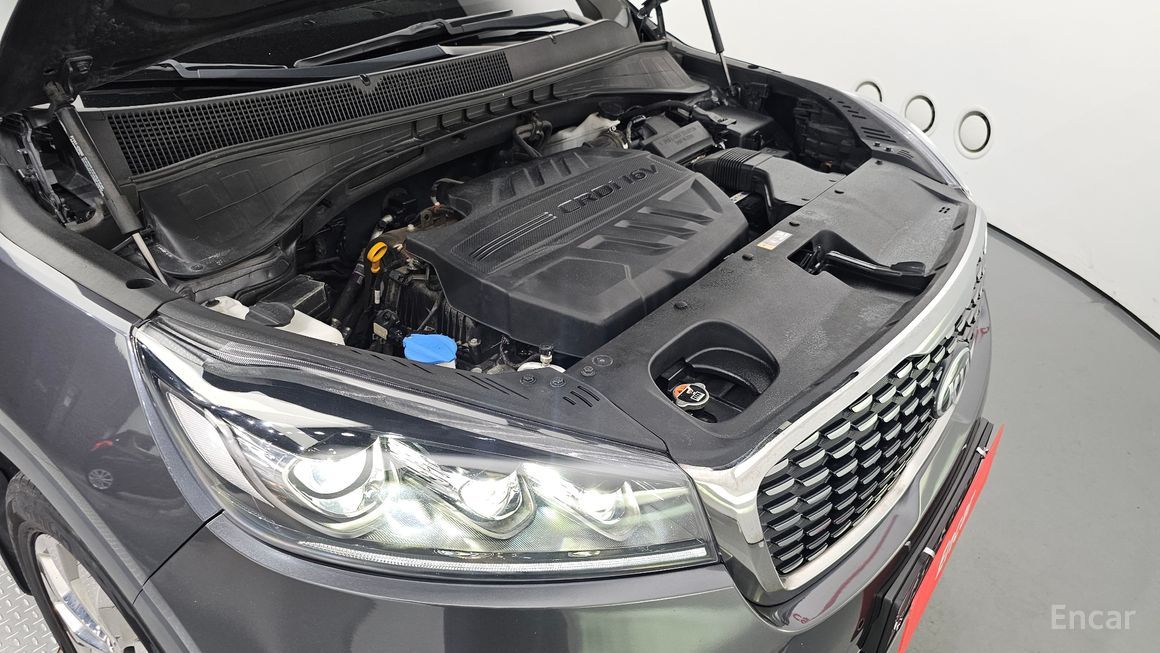 Kia Sorento - фото 5