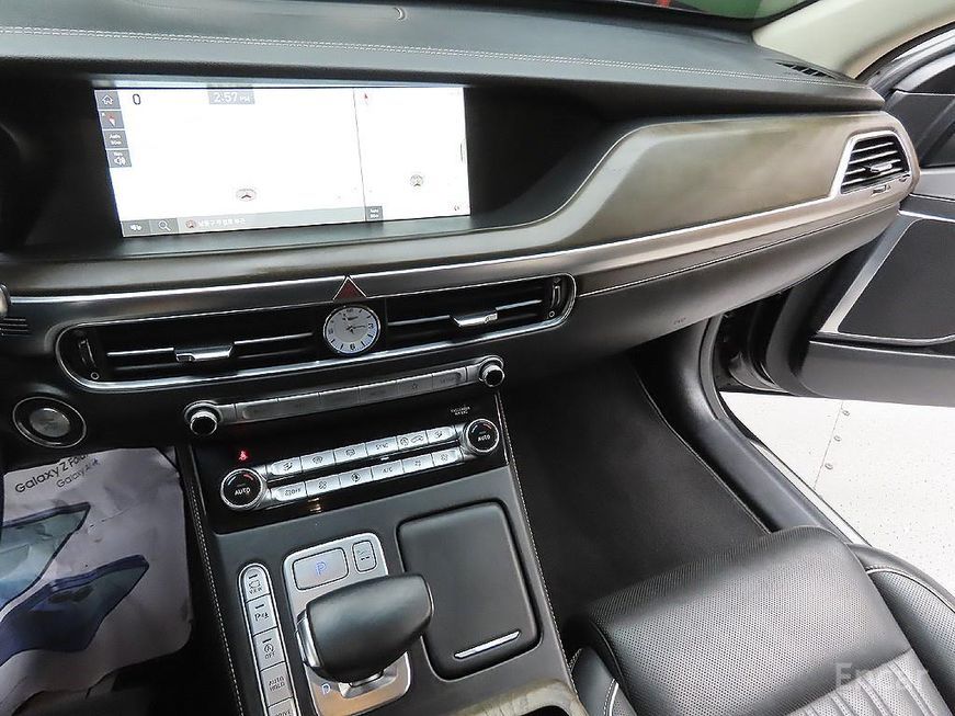 Genesis G90 - фото 6