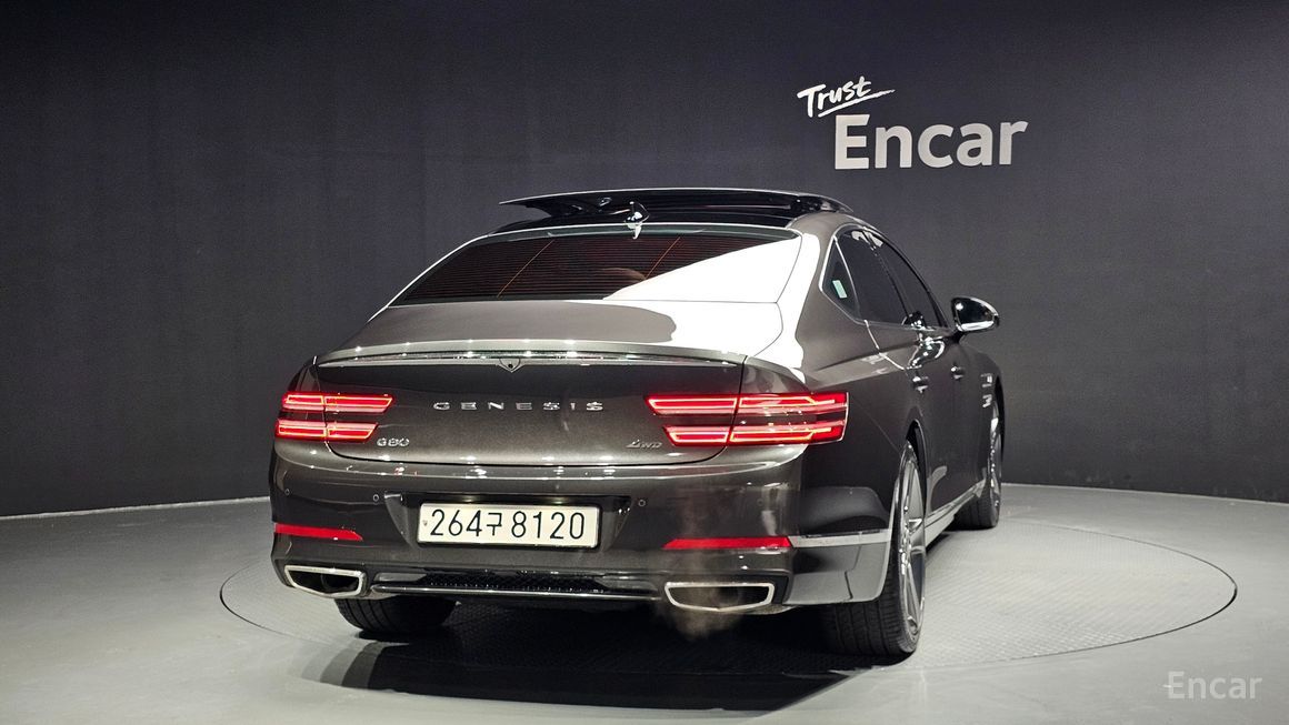 Genesis G80 - фото 3